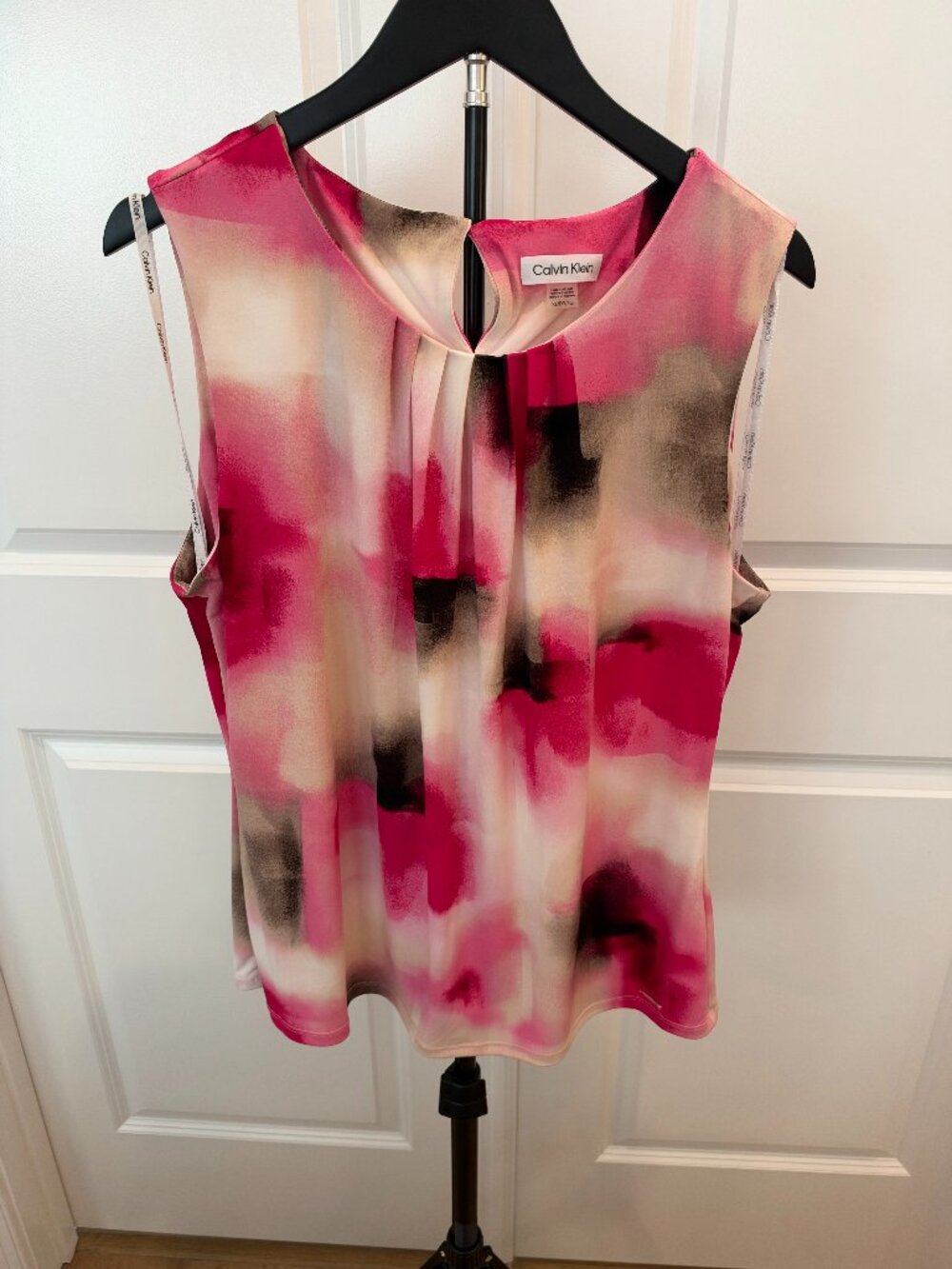 Calvin Klein Abstract Watercolor Sleeveless Blouse Pink XL